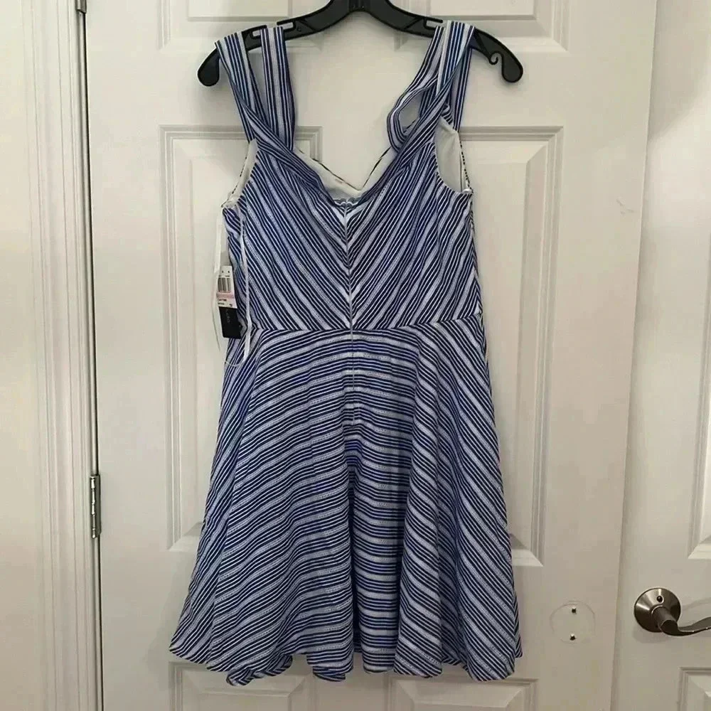Juniors New City Studio Size 13 Striped above the Knee Mini Dress